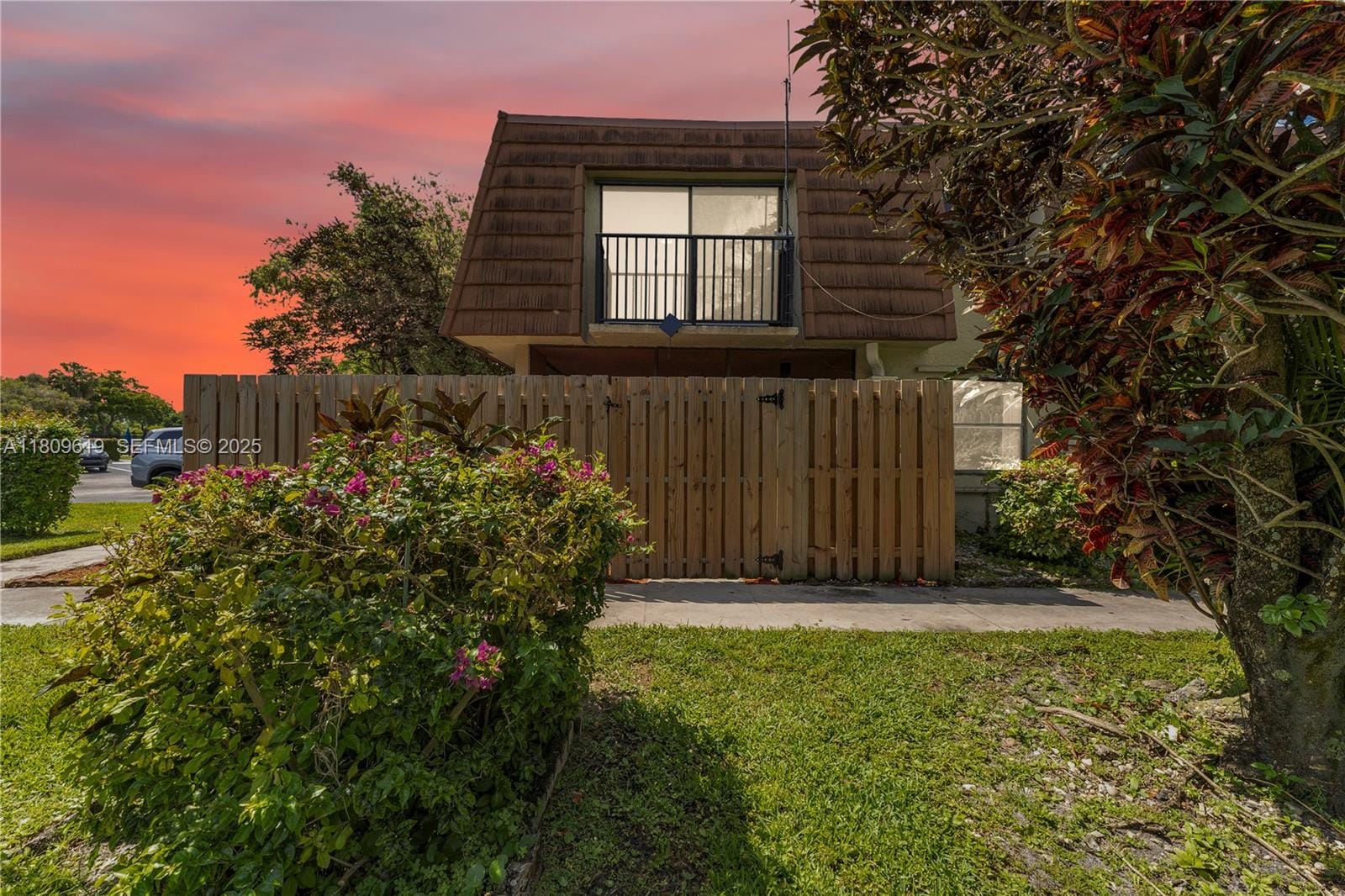 4845 NW 95th Avenue, Sunrise, FL 33351