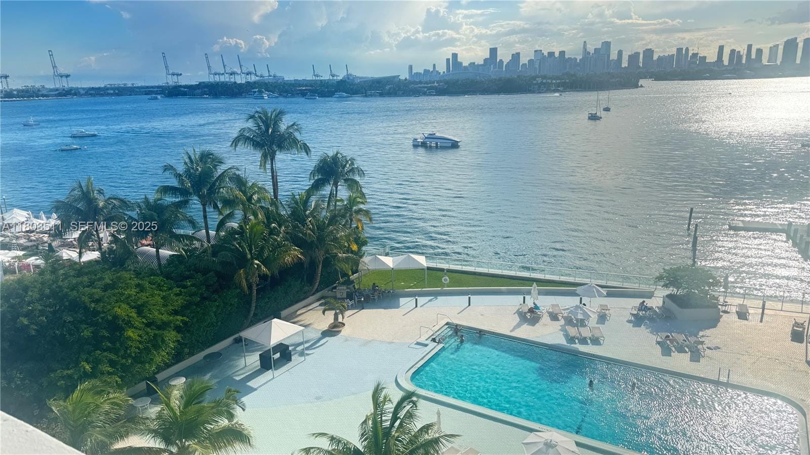 1200 West Avenue 704, Miami Beach, FL 33139
