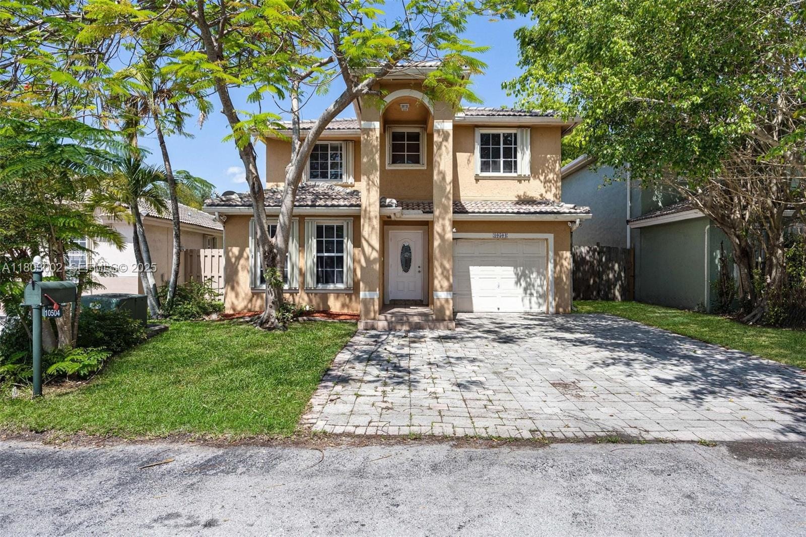 10504 SW 161st Place, Miami, FL 33196