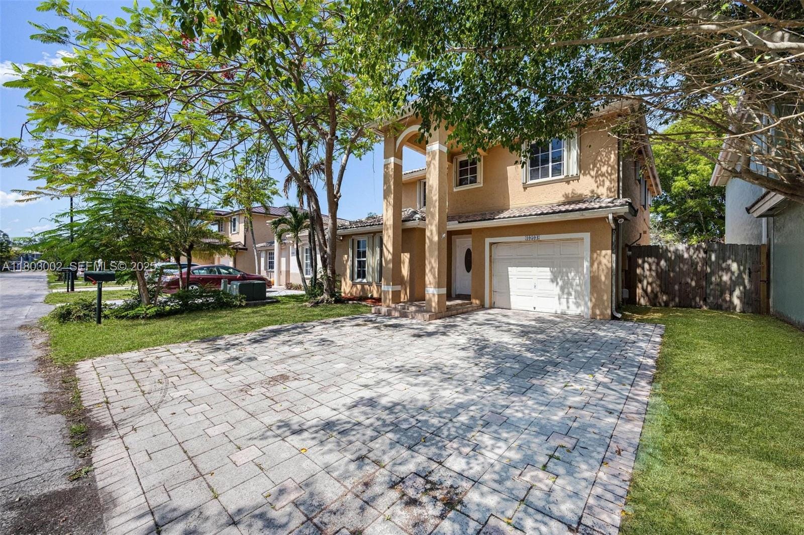 10504 SW 161st Place, Miami, FL 33196 photo 2