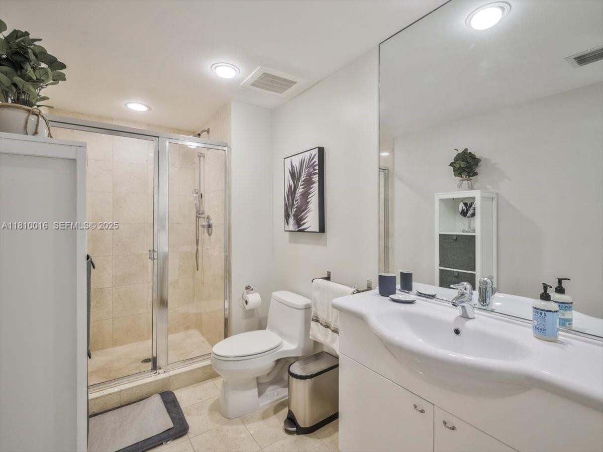 1830 S Ocean Drive 5009 — photo 11
