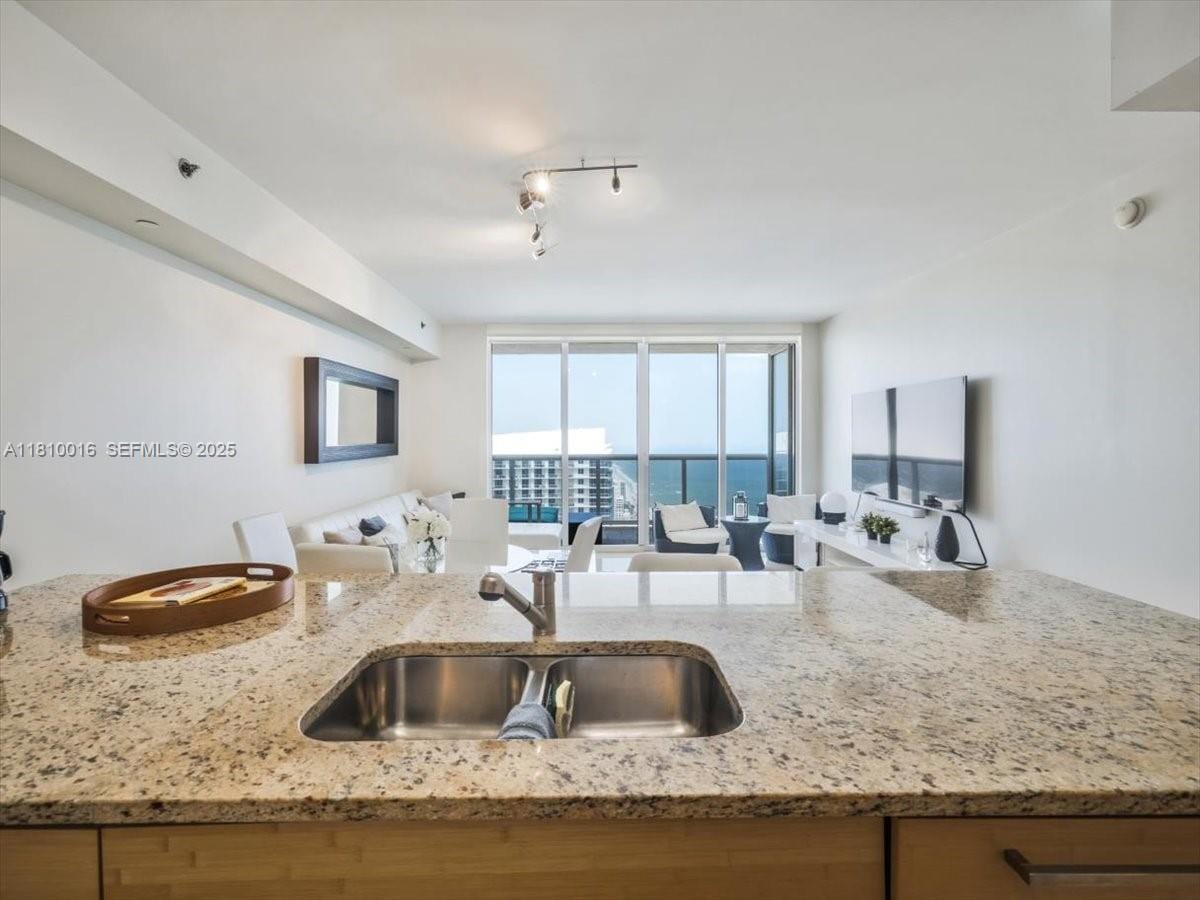 1830 S Ocean Drive 5009, Hallandale Beach, FL 33009 photo 20
