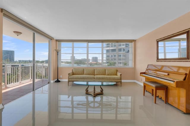 1801 S Ocean Drive 538, sold in Imperial Towers North Con, Hallandale Beach, FL