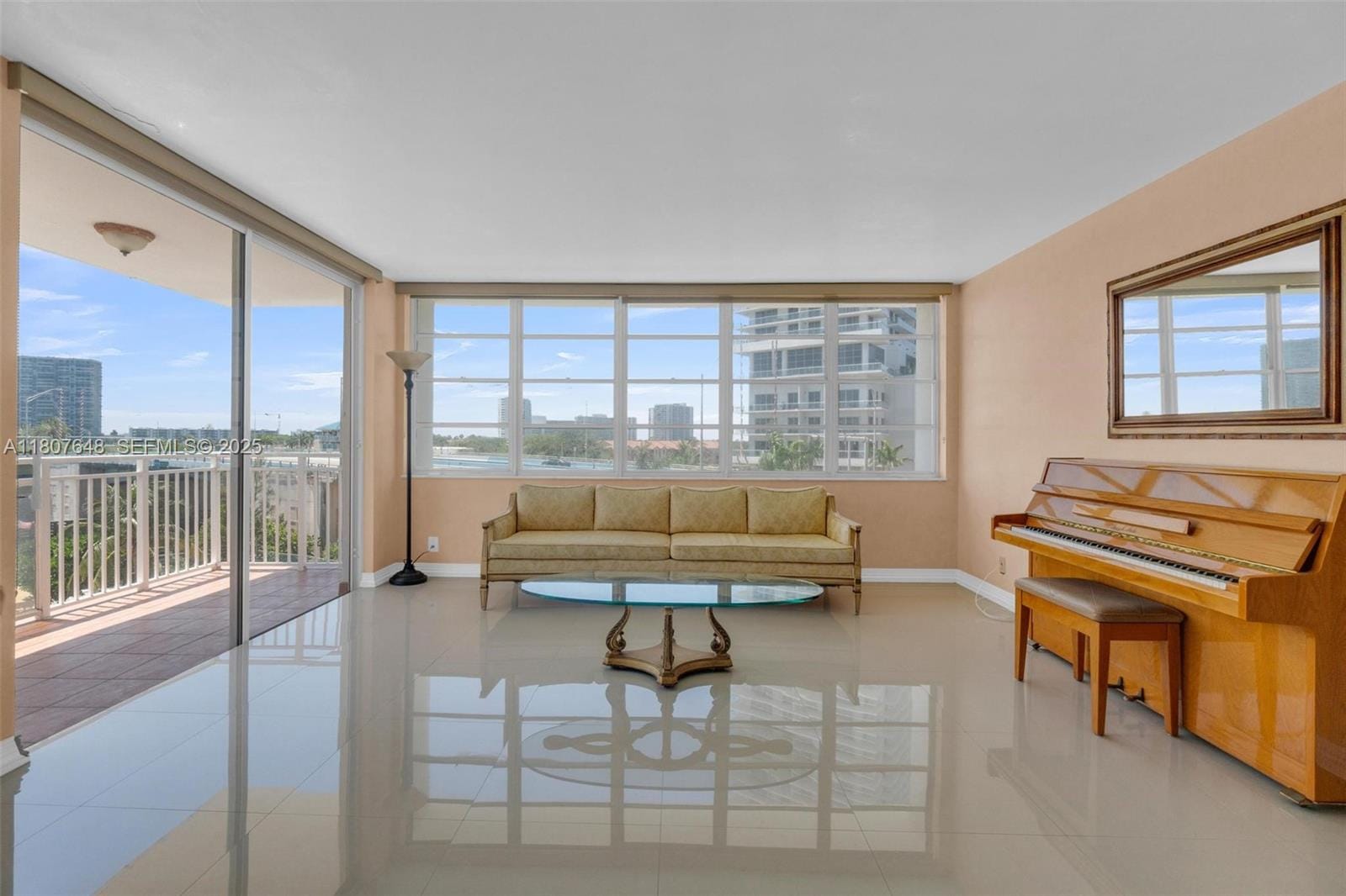 1801 S Ocean Drive 538, Hallandale Beach, FL 33009
