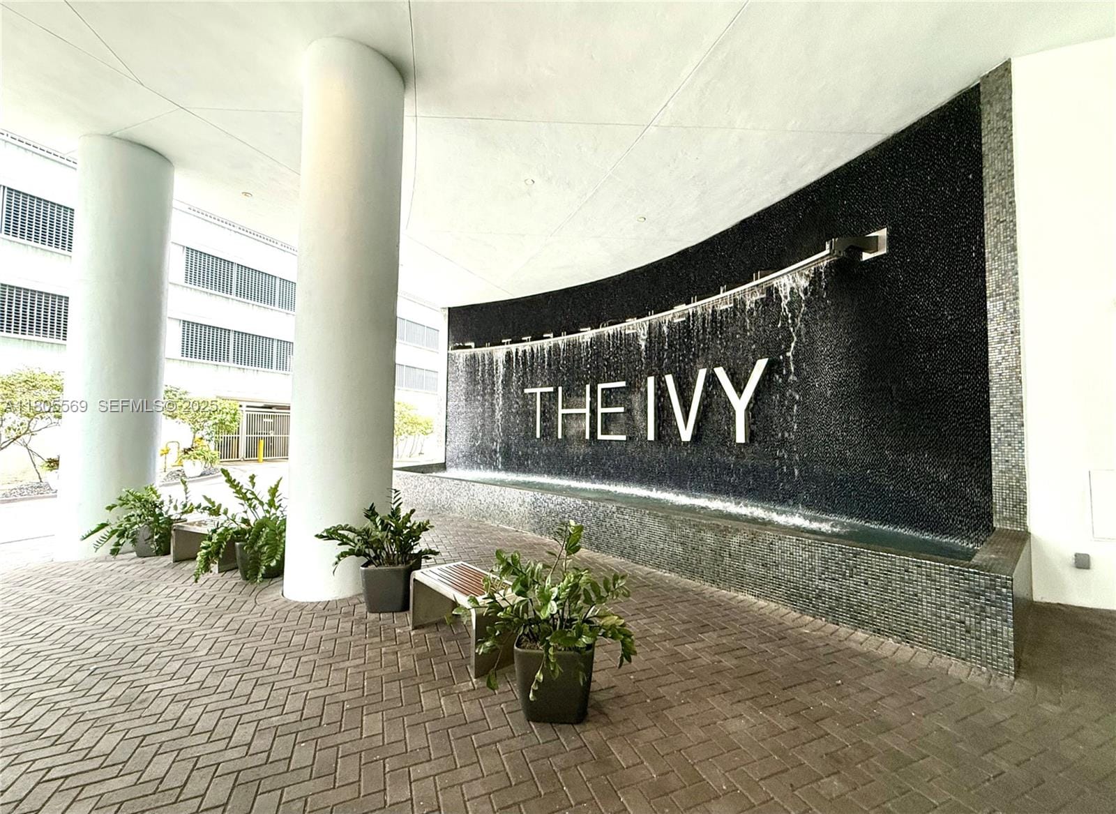 90 SW 3rd Street 1208, Miami, FL 33130