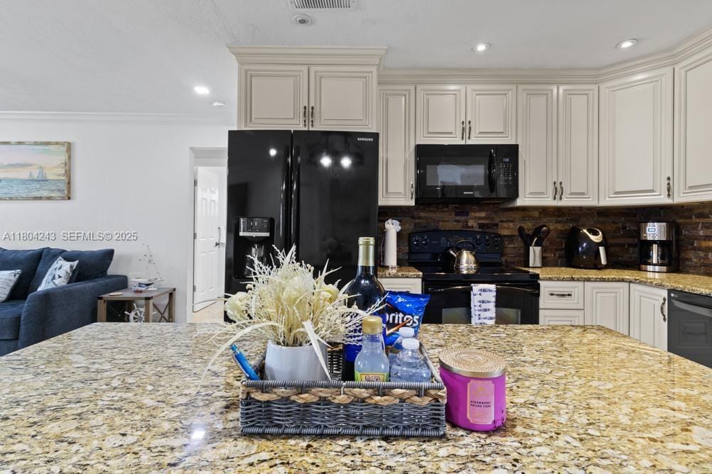 5287 Tiffany Court — photo 9