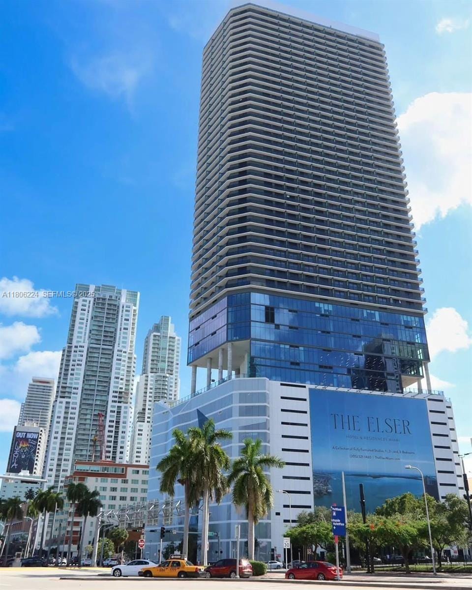 398 NE 5th Street 1619, Miami, FL 33132 photo 2
