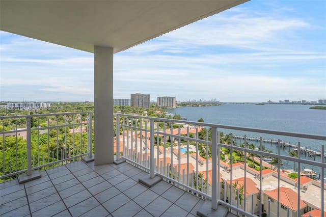 4000 Towerside Terrace 1403, Miami, FL 33138