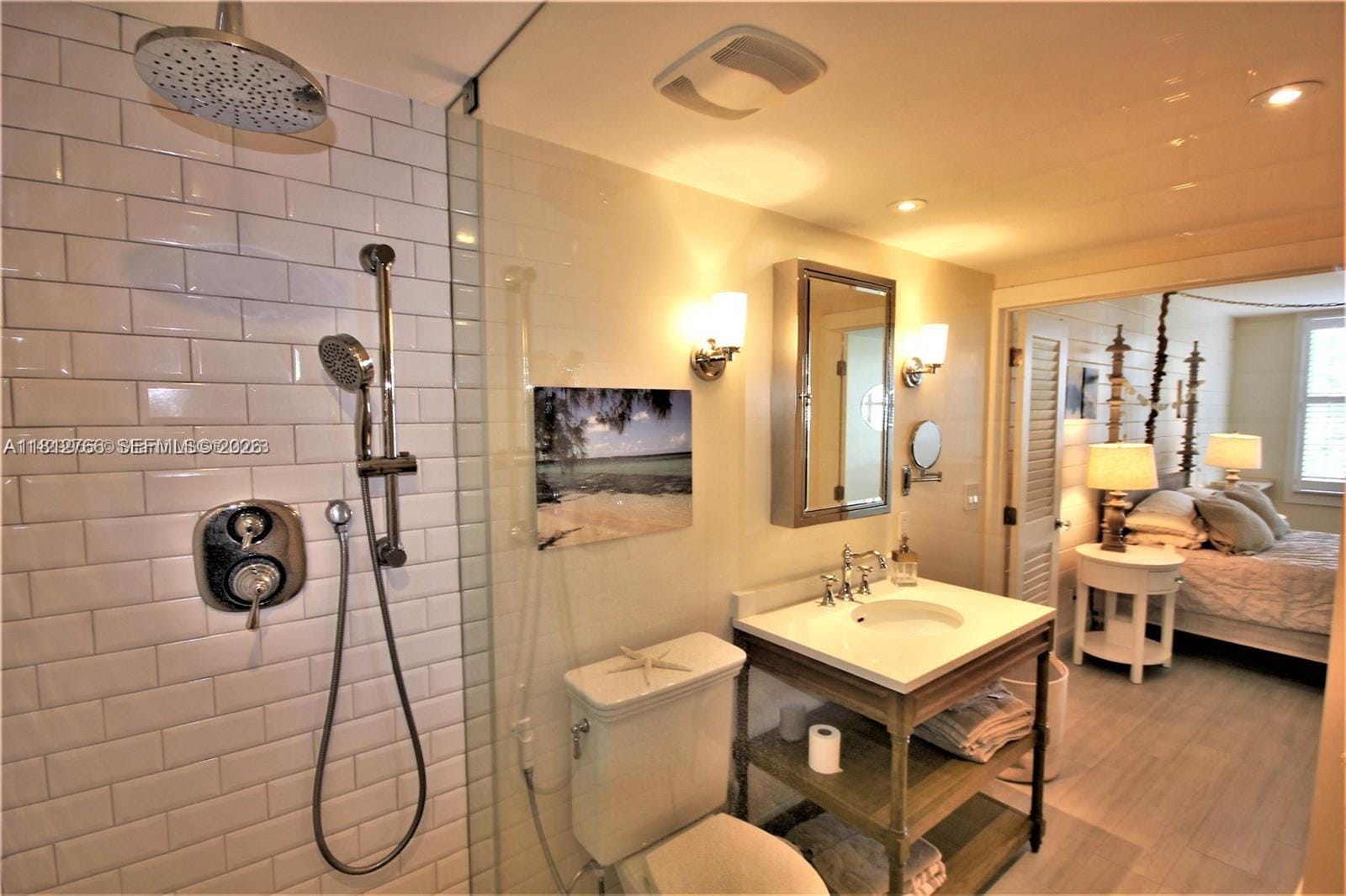 5161 Collins Avenue 315 — photo 12