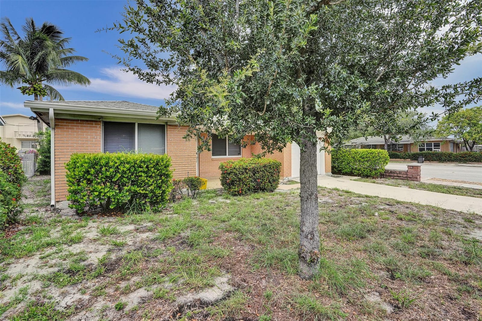 605 D Street, Lake Worth Beach, FL 33460 photo 2