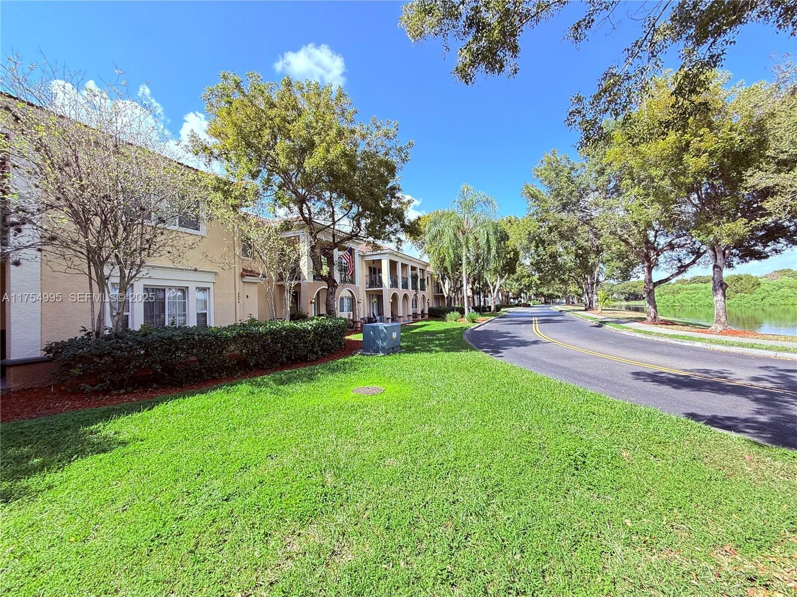 2586 Centergate Drive 104, Miramar, FL 33025 photo 28