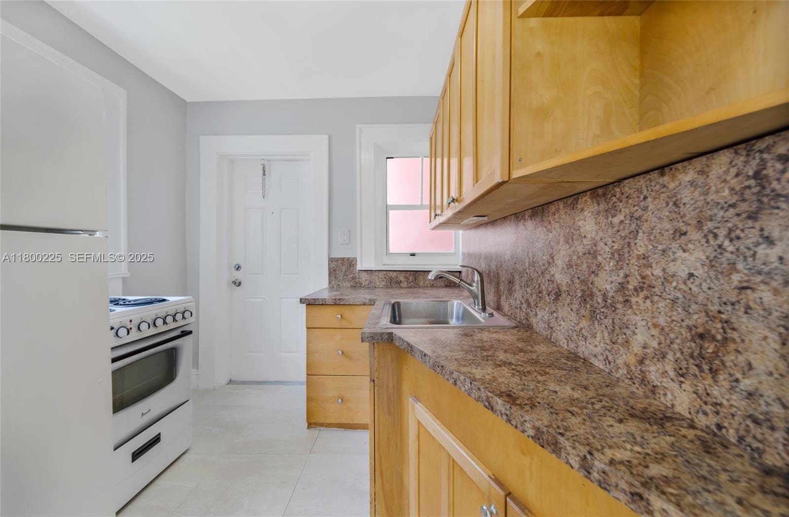 1621 Van Buren Street 1-11 — photo 12