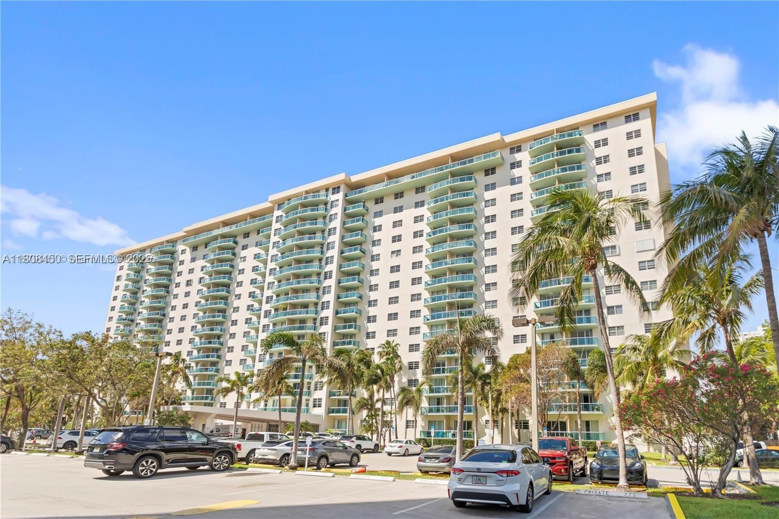 19390 Collins Avenue 217 — photo 11