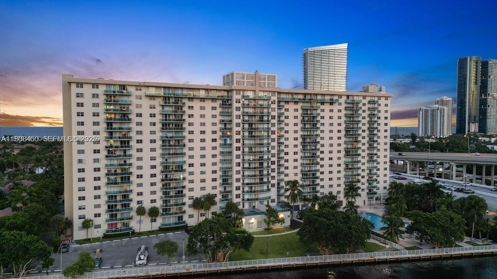 19390 Collins Avenue 217 — photo 12