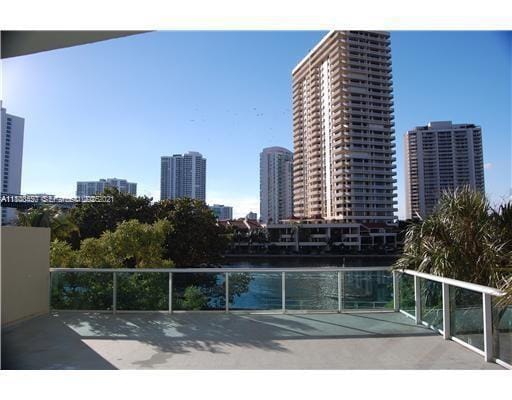 19390 Collins Avenue 217 — photo 4