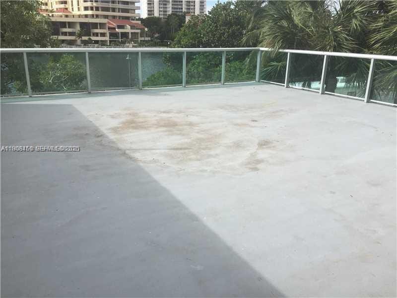 19390 Collins Avenue 217 — photo 6