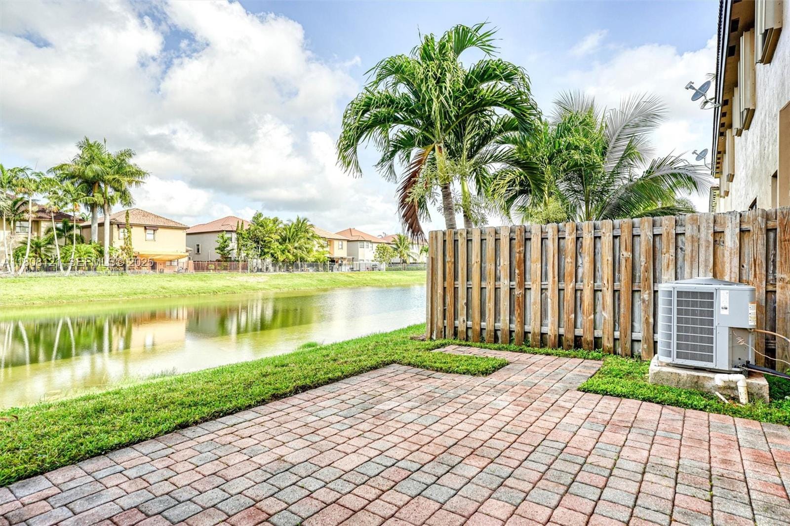 23558 SW 113th Passage, Homestead, FL 33032 photo 2