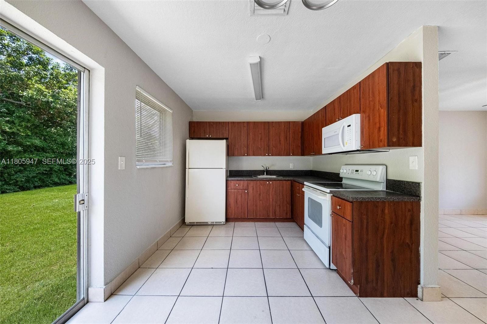 6871 SW 18th Street, North Lauderdale, FL 33068 photo 15
