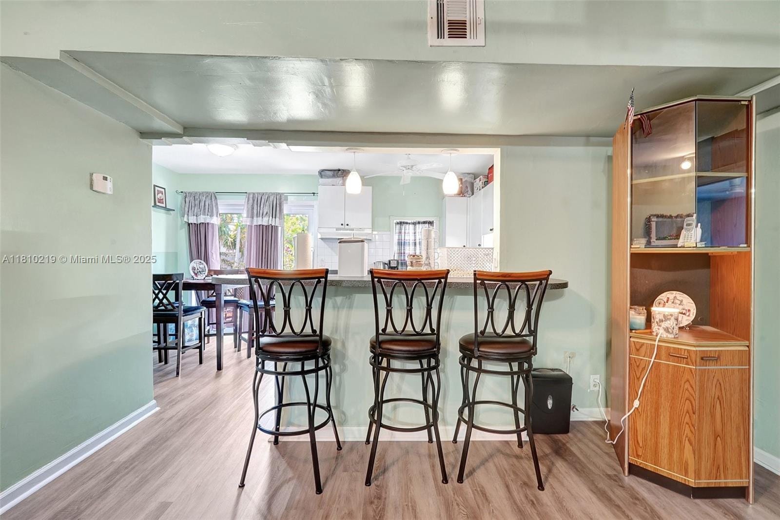 2609 Arthur Street — photo 3
