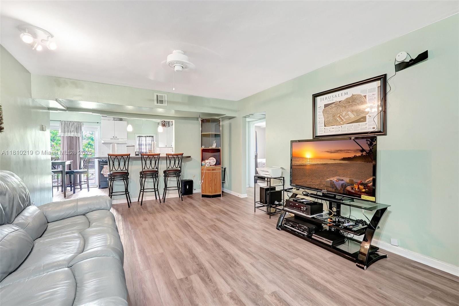 2609 Arthur Street — photo 4