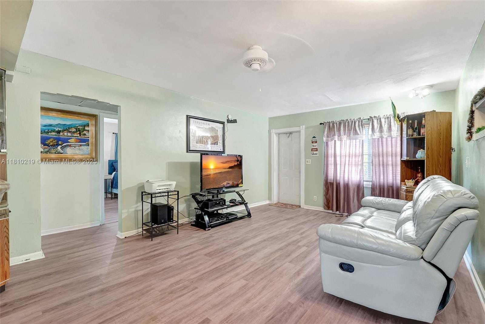 2609 Arthur Street — photo 10
