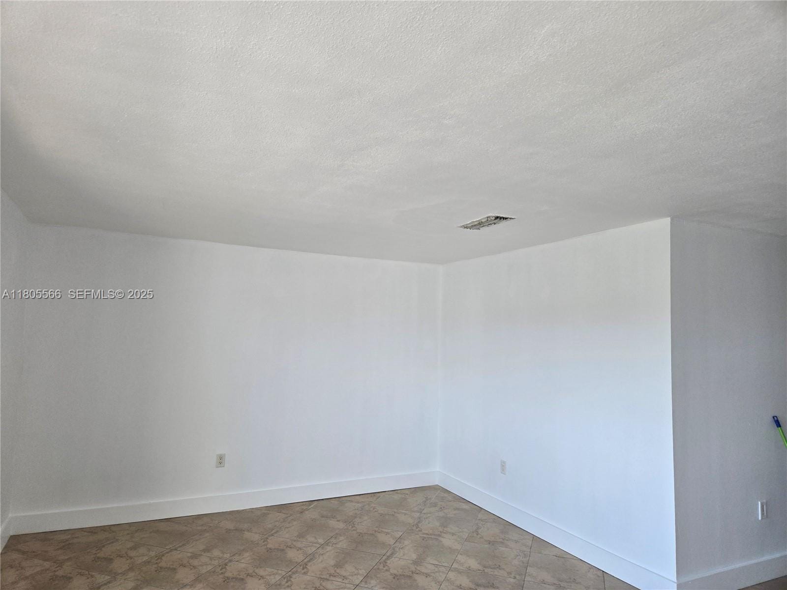 9375 Fontainebleau Boulevard L433 — photo 4