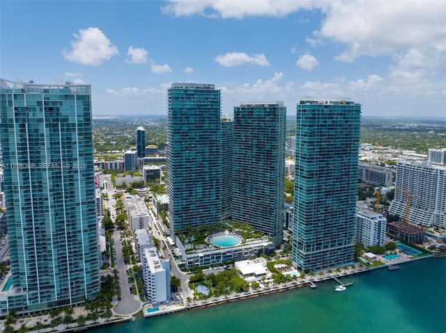 650 NE 32nd Street 3708, Miami, FL 33137