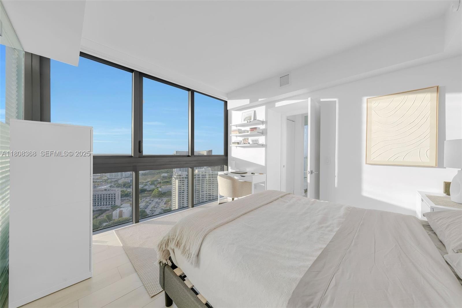 650 NE 32nd Street 3708, Miami, FL 33137 photo 16