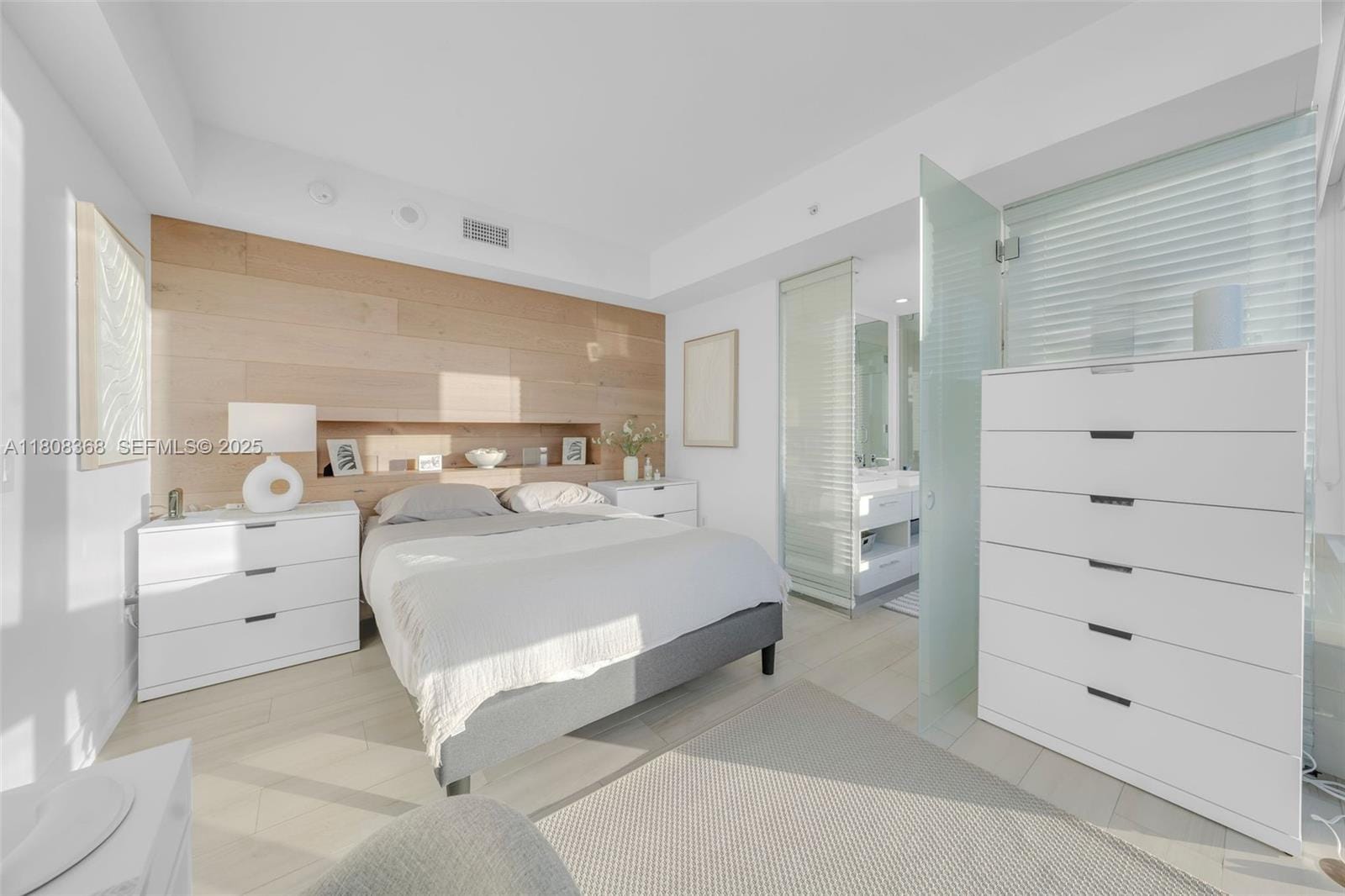 650 NE 32nd Street 3708, Miami, FL 33137 photo 17