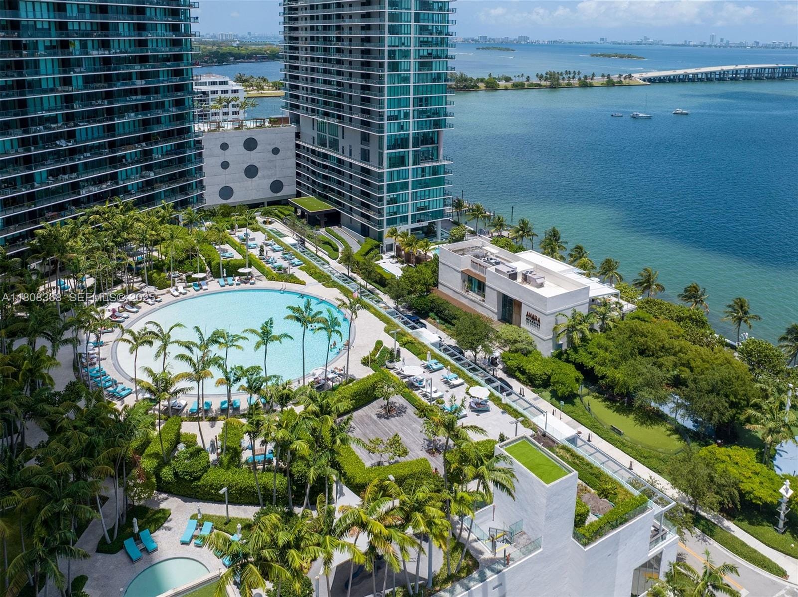 650 NE 32nd Street 3708, Miami, FL 33137 photo 25