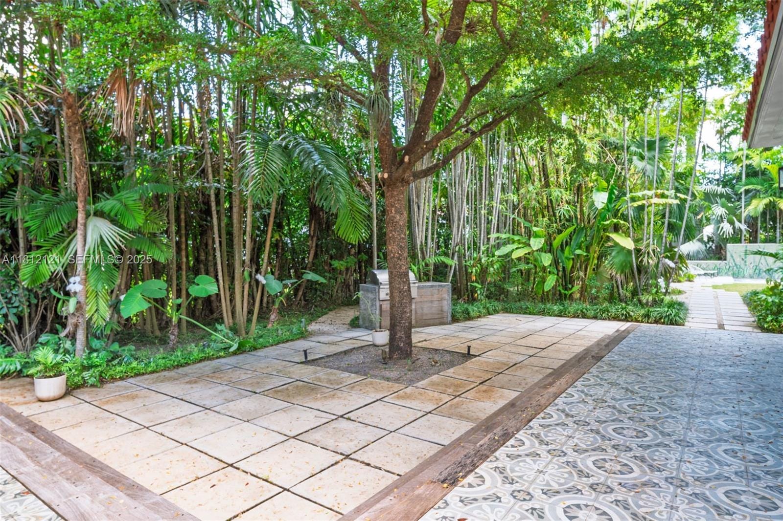 621 NE 55th Street, Miami, FL 33137 photo 11