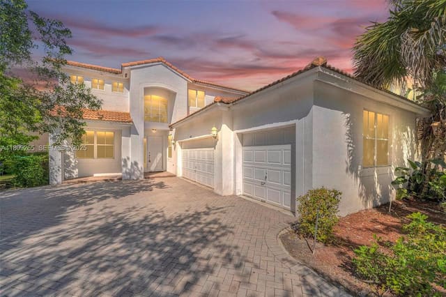 5436 NW 121st Avenue, Coral Springs, FL 33076