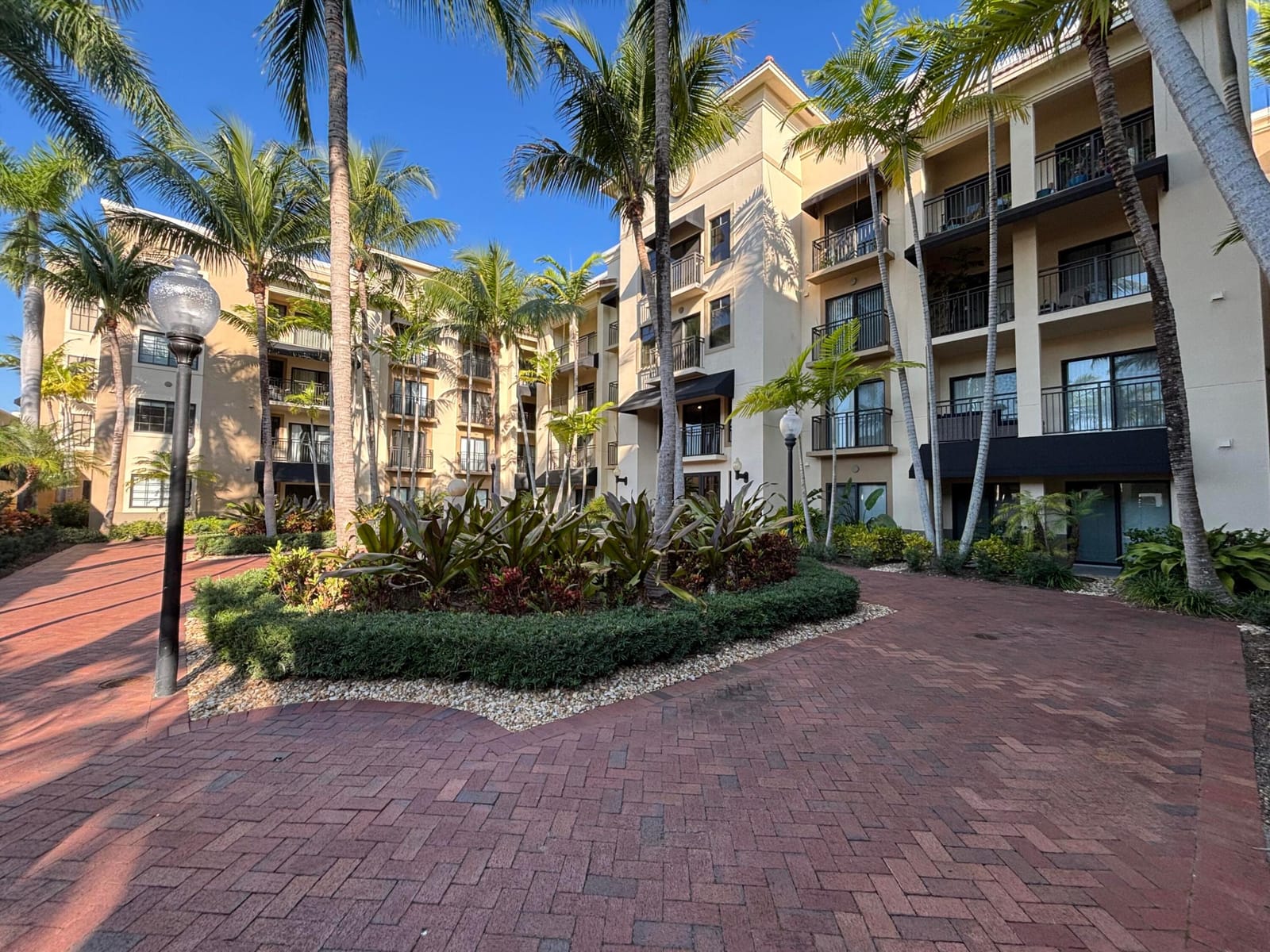 4905 Midtown Lane 2106, Palm Beach Gardens, FL 33418