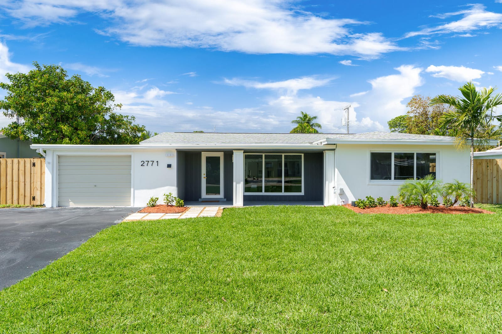 2 bedroom home for sale at 2771 53rd, Lighthouse Point, FL 33064 — $679,500