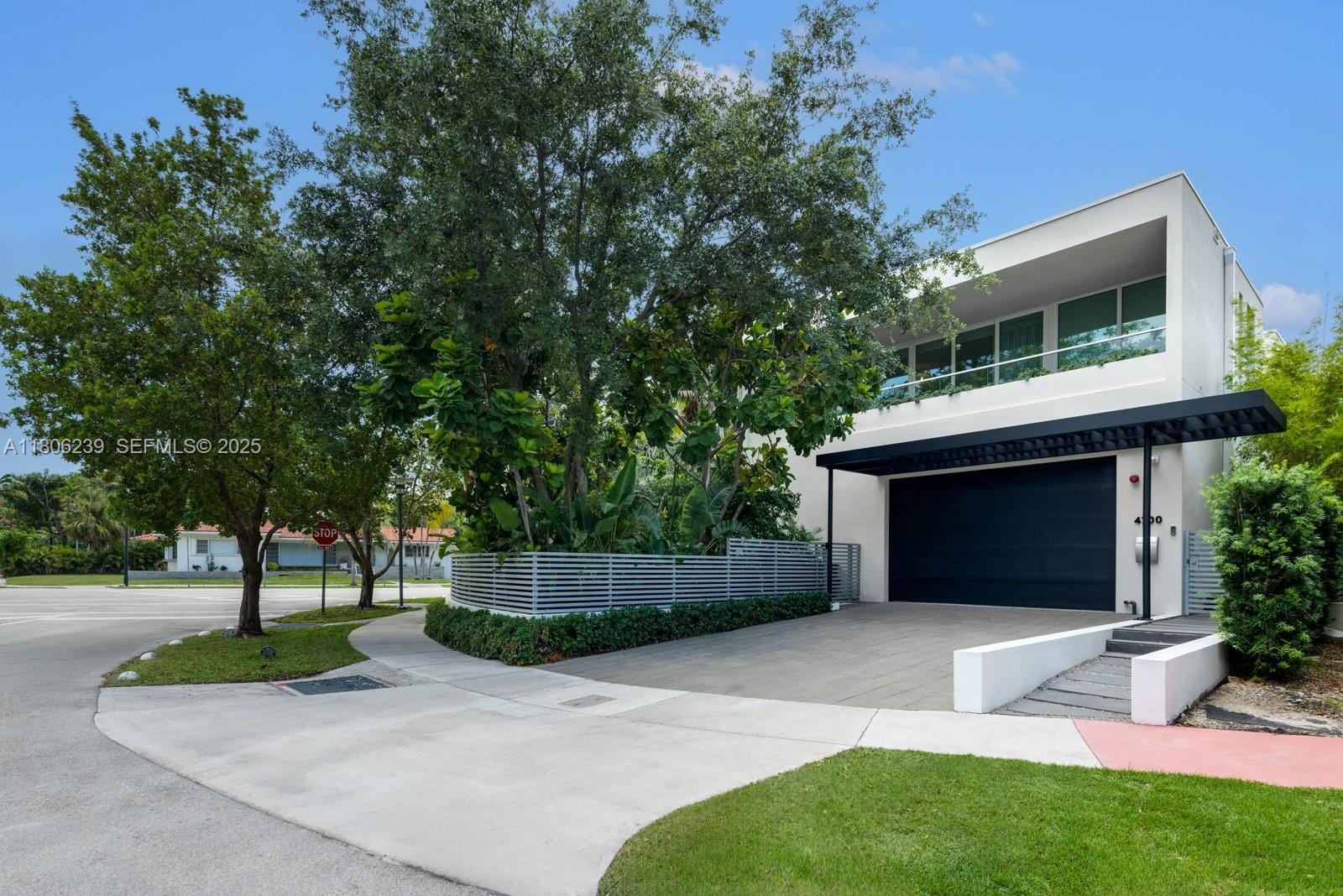4700 N Meridian Avenue, Miami Beach, FL 33140 photo 5