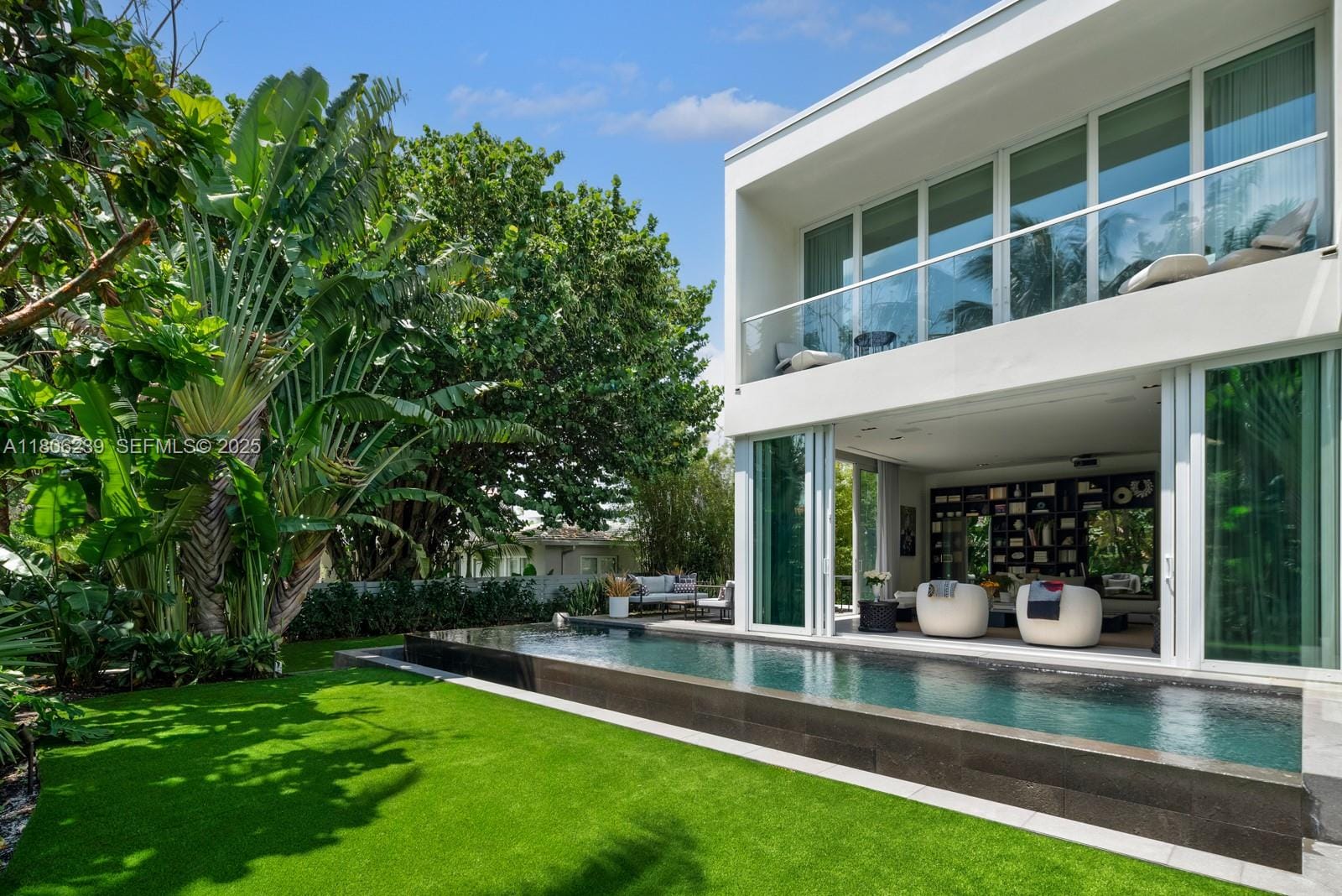 4700 N Meridian Avenue, Miami Beach, FL 33140 photo 10