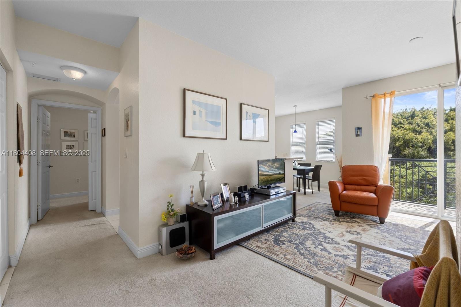 9021 SW 94th Street 306 — photo 2
