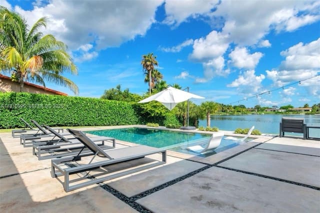 8900 SW 192nd Drive, Cutler Bay, FL 33157