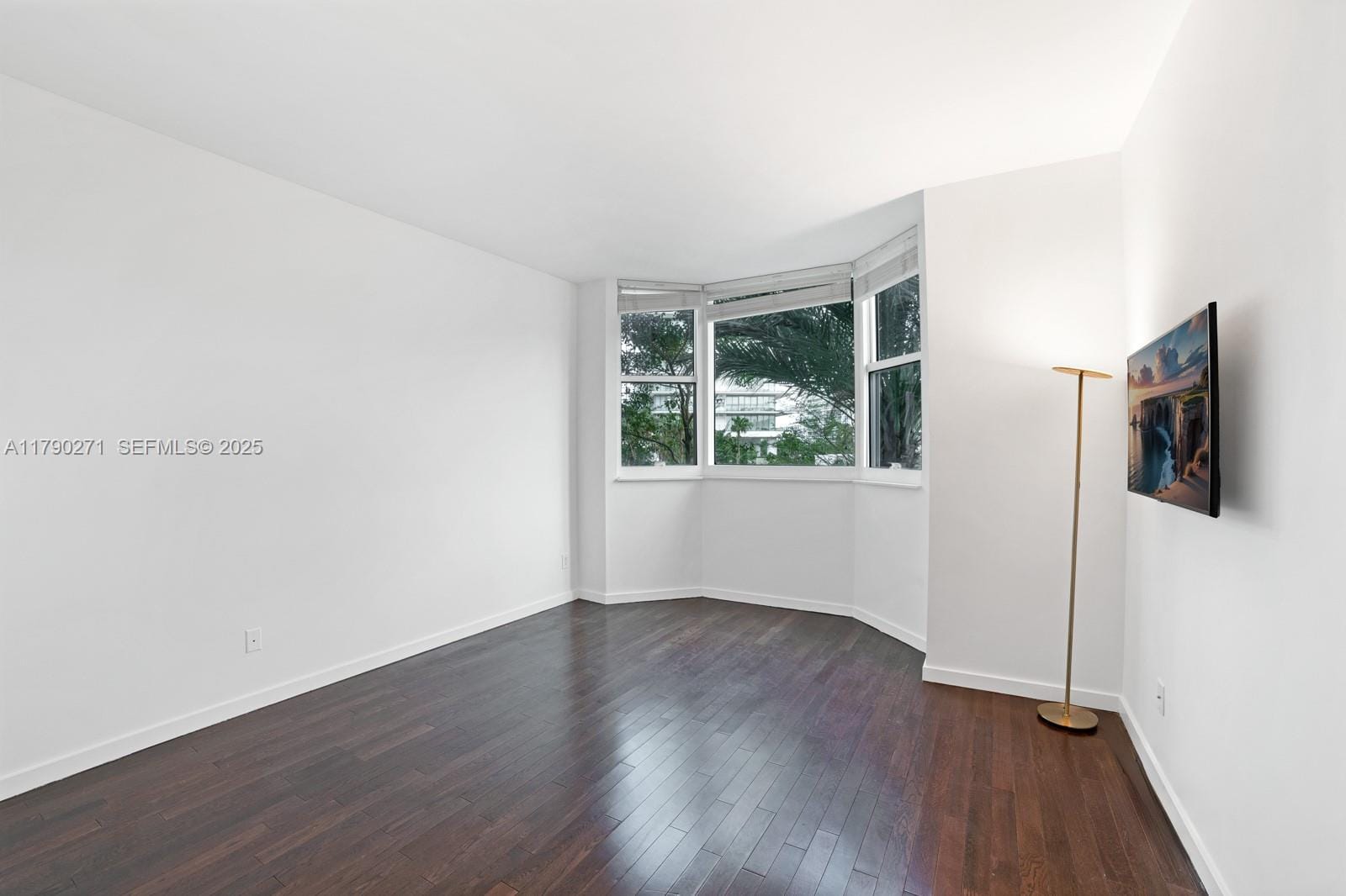 300 S Pointe Drive 405, Miami Beach, FL 33139 photo 19