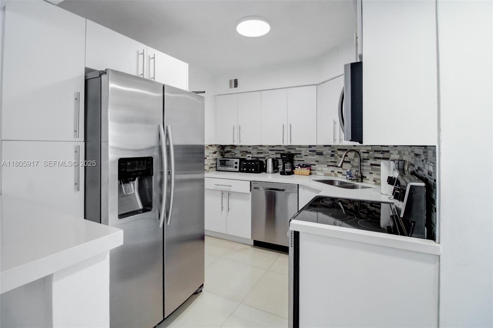 5225 Collins Avenue 1409, Miami Beach, FL 33140 photo 15