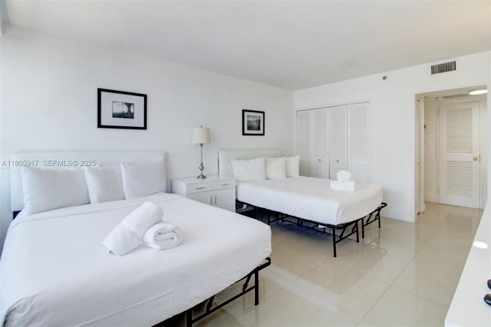 5225 Collins Avenue 1409, Miami Beach, FL 33140 photo 9