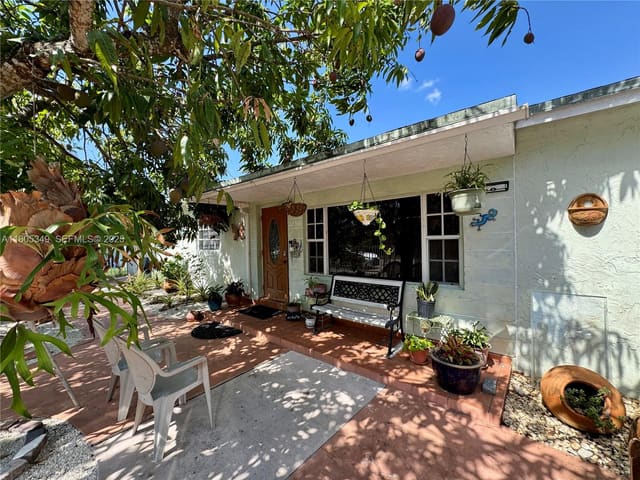 22500 SW 113th Court, Miami, FL 33170