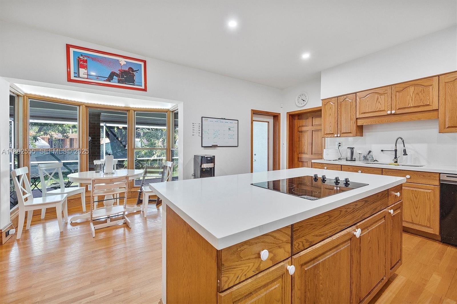 415 Tivoli Avenue, Coral Gables, FL 33143 photo 9