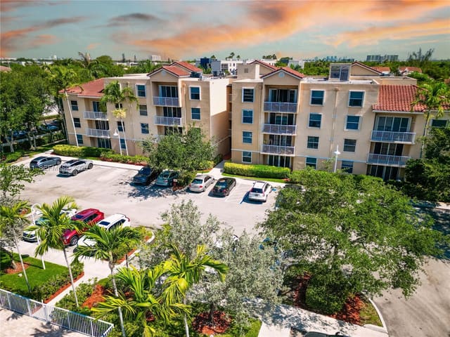 529 E Sheridan Street 2061, sold in Sheridan Beach Club Condo, Dania Beach, FL