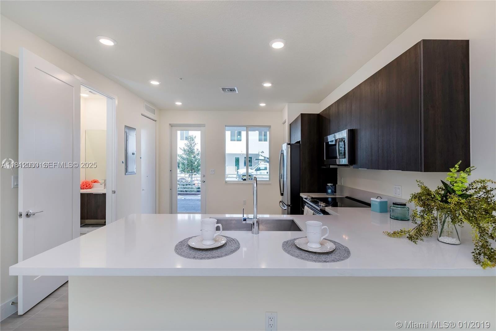 10226 NW 64th Terrace 104, Doral, FL 33178