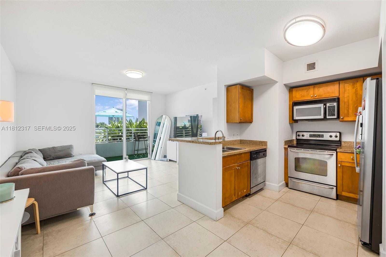 1723 SW 2nd Avenue 502, Miami, FL 33129 photo 3