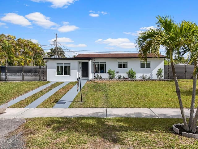 11755 SW 187th Street, Miami, FL 33177