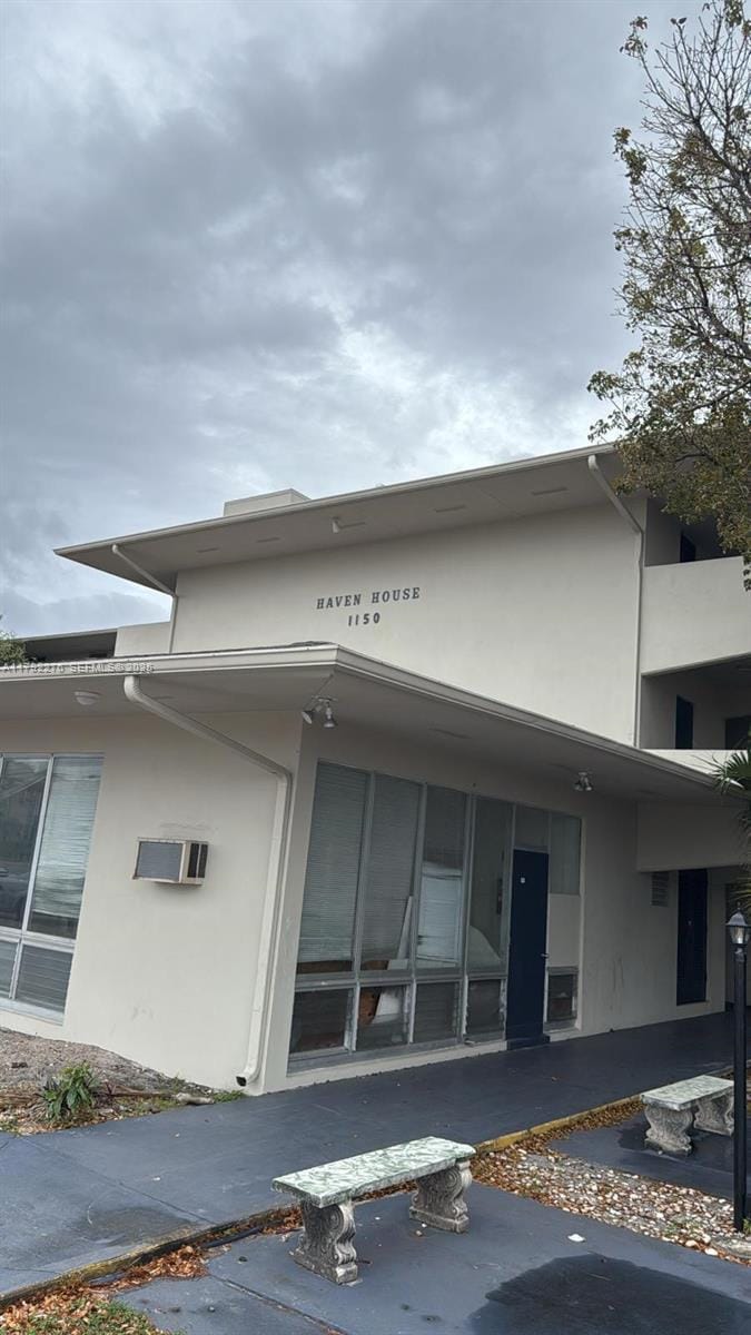 1150 E Sample Road 312, Pompano Beach, FL 33064
