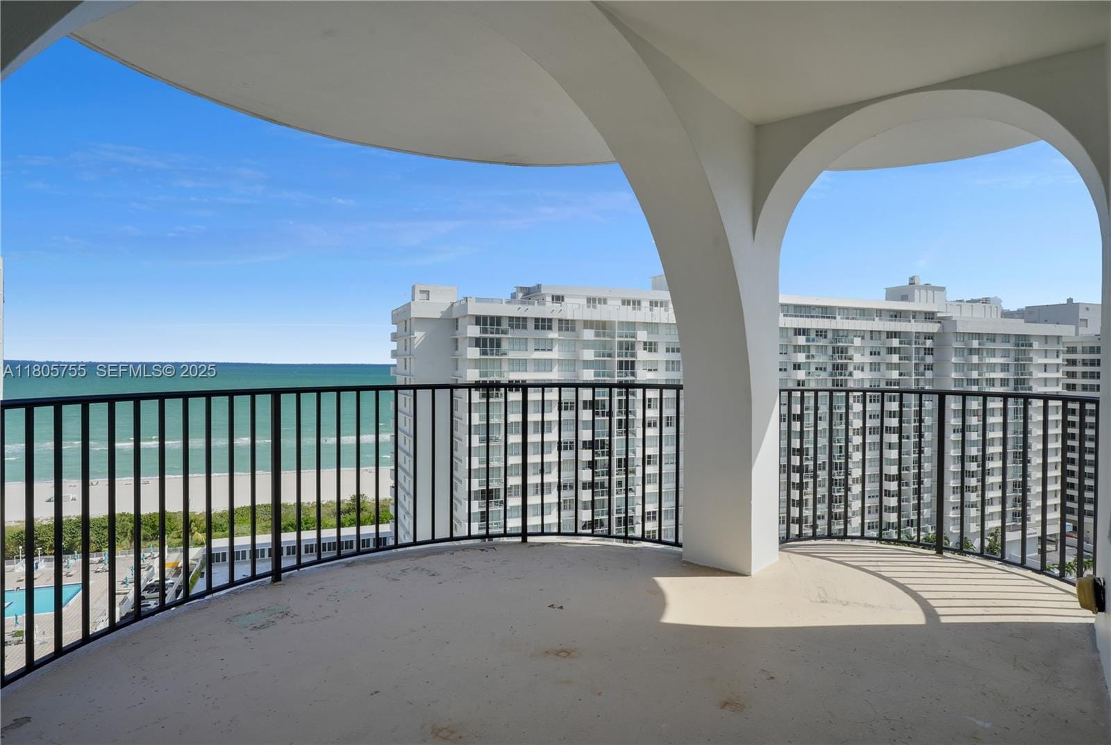 5660 Collins Avenue 15B, Miami Beach, FL 33140 photo 2