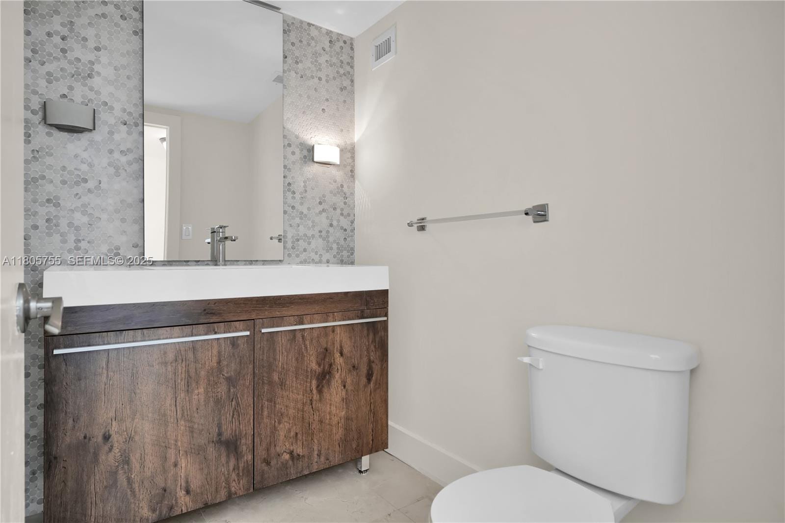 5660 Collins Avenue 15B, Miami Beach, FL 33140 photo 5